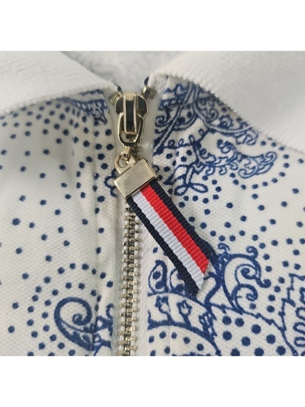 Tommy Hilfiger Sleeveless Golf Polo M Blue White Paisley Tennis Top Country Club - Picture 13 of 13